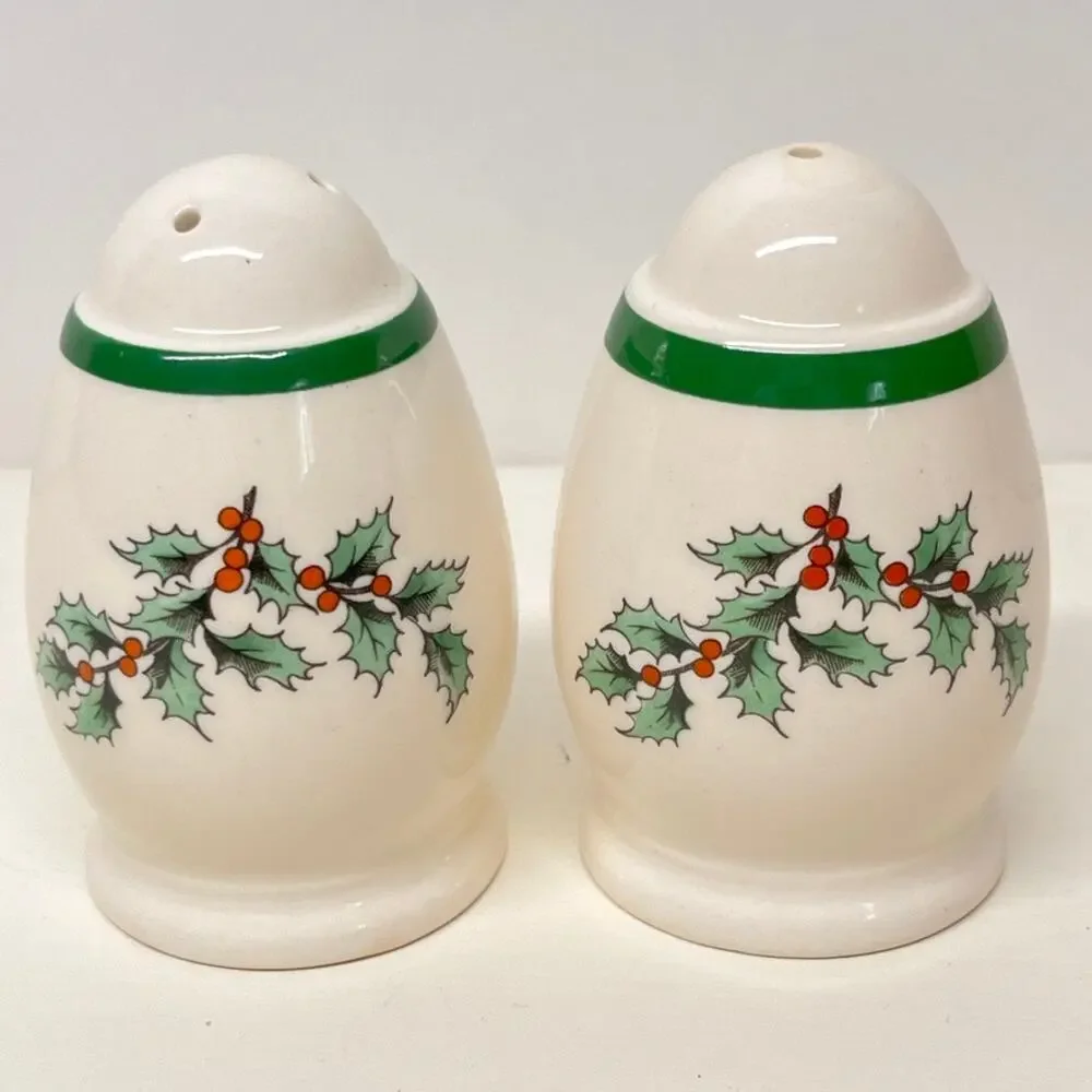 Spode Christmas Tree Salt And Pepper Shaker Set